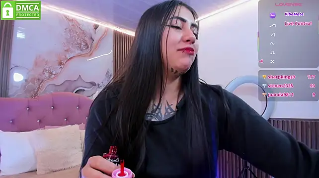 Kiara_tay