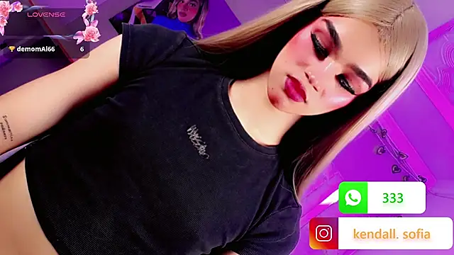 Sophiaa_doll_