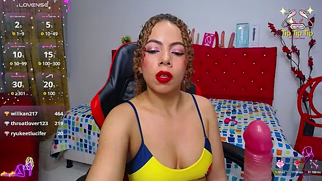thalia_mills19