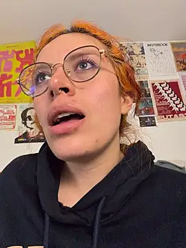 Katheerin live sex cam