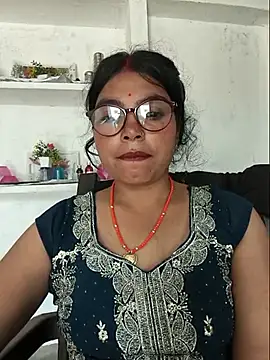 Mahi_hote live cam on StripChat