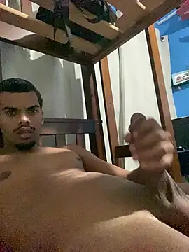jmuniz013 live cam on StripChat