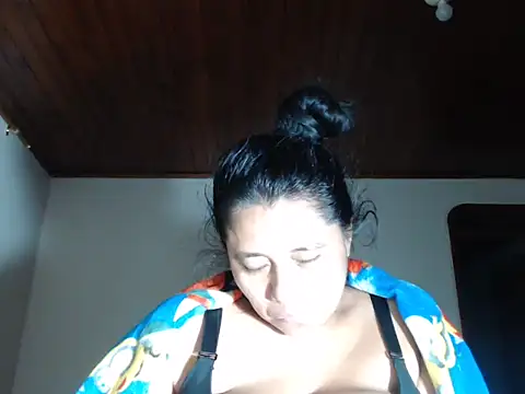 adrixxx38 live cam on StripChat