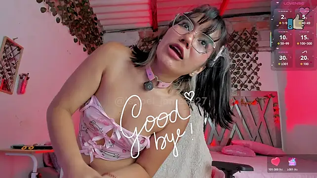isabel_jaames live cam on StripChat
