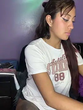 Leyla_collinss_