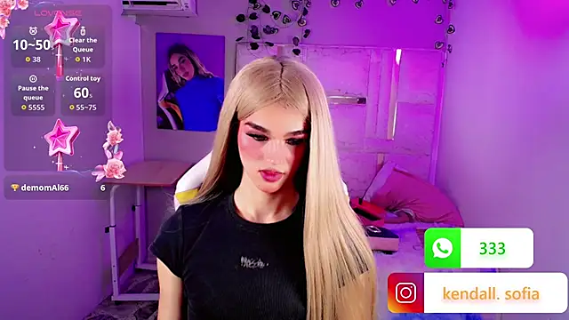 Sophiaa_doll_