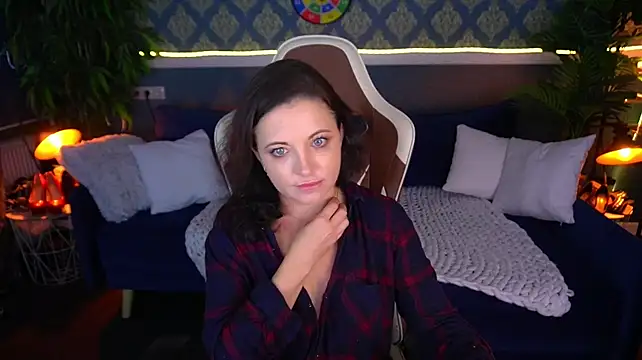 Dafni_Monn live cam on StripChat