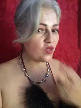 1ROCHI live cam on StripChat