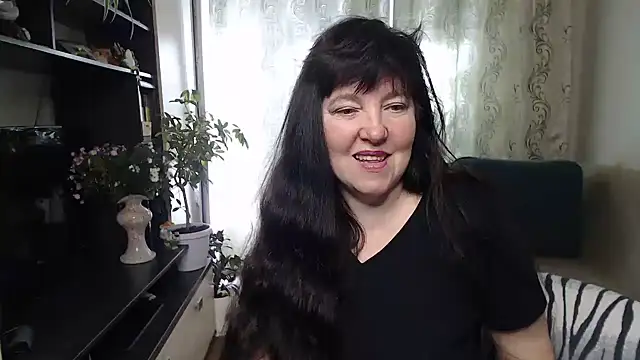 Illusionq live cam on StripChat