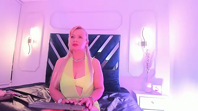 AnastasiaTaylor_