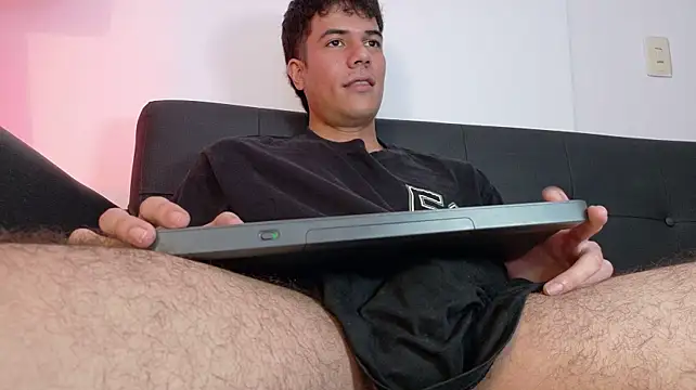 Derek_stud_