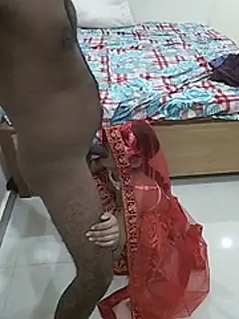 hottyneelu