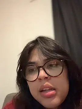 miacanela_xo