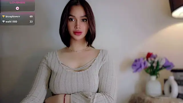 Anna_HollyDoll