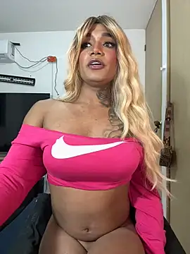 Model: selfsuck_trans