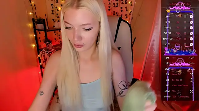 AnyaTaylor_