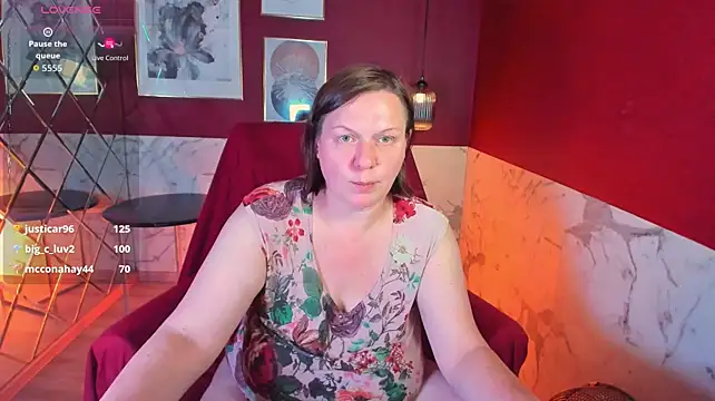 KellyPerfection live cam preview