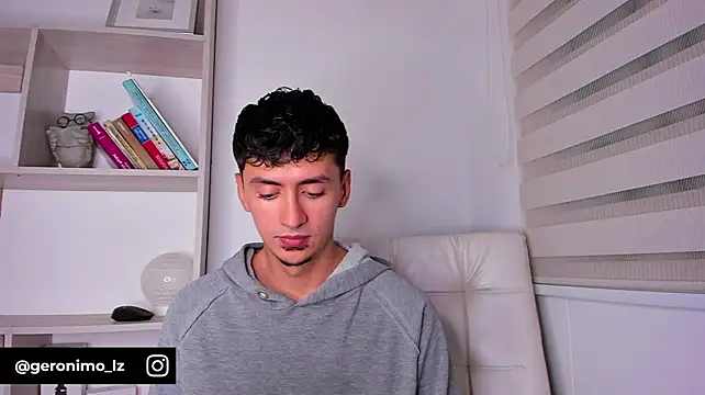 Aaron_Tate