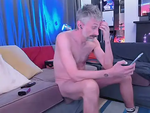 cl0udfuckinGwiThyouruncle