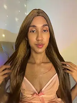 Chloe_Celeste