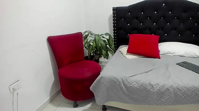 Mia_rose4