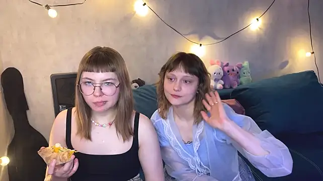 MariaMango live cam on StripChat