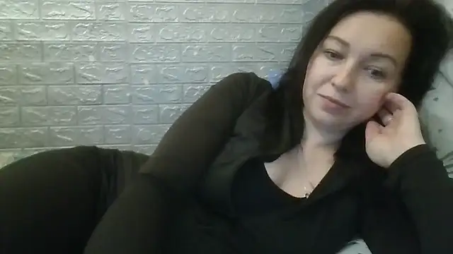 DanaNeon live cam on StripChat
