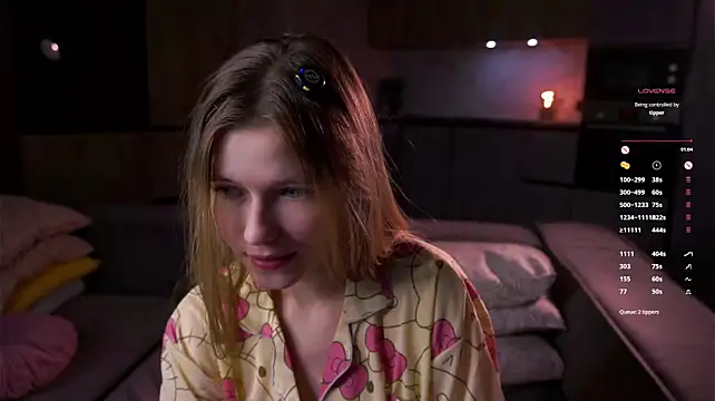 LynHillaire