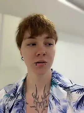 IceMur live cam on StripChat