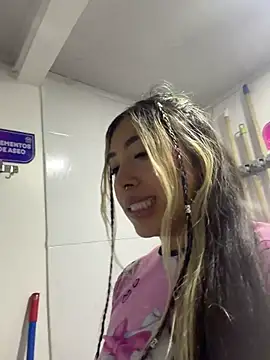 ManuelaVeeleez