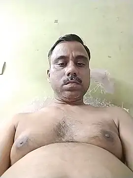 indianpornstarravee (Ask my age) - I want Own my little home