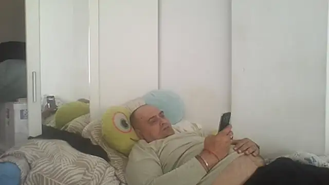 vitalik66679 (Ask my age) - 100