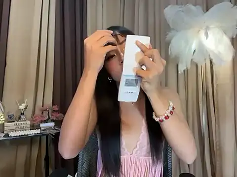 brianna_garcia18 (T teen) - HELP MY 8 INCHES COCK TO EXPLODE MY CUM!