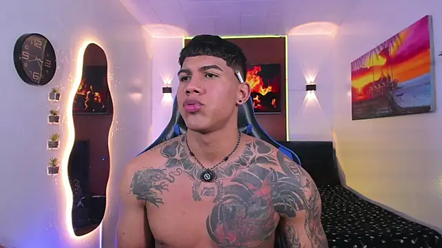 Damian_latinxxx