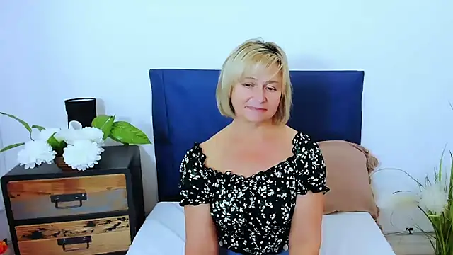 MarieneHot