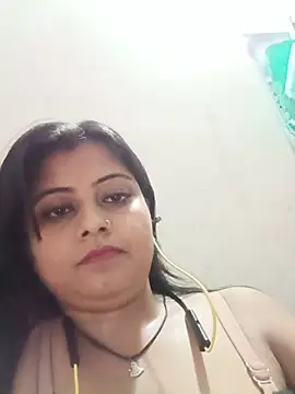 Shy_Girl_Nisha