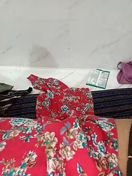 Hot_Riya_999