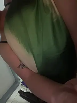 Prettyezel04