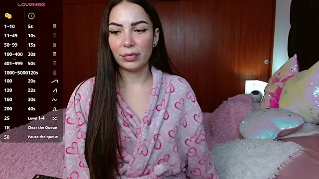 Kendra28