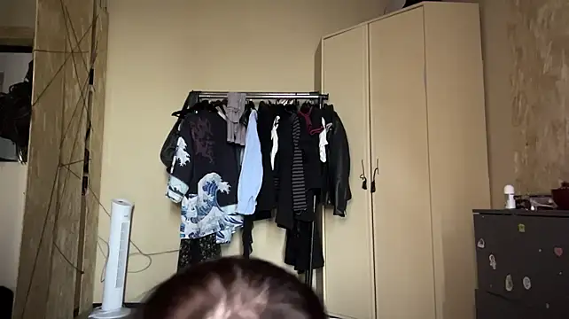__Kiki webcam