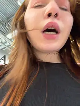 SlavicCandy webcam