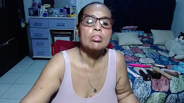 pervert_mommy_