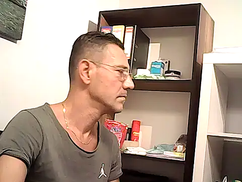 mastercharisma35