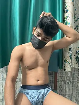 Naughtytomboy78 live cam