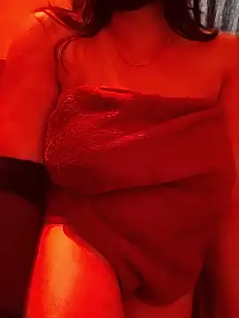 _in_v_a_n_i_ll_a live sex cam