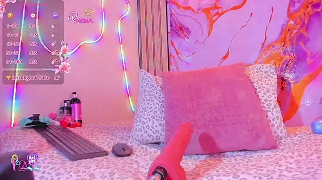 Violet_horny05