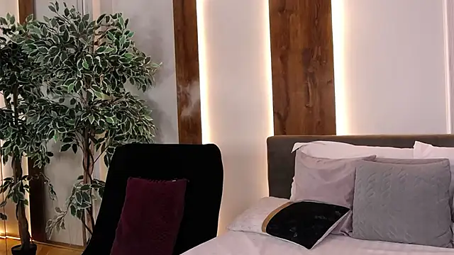 EmyHilton