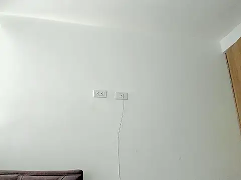 ChrisDamon live cam on StripChat