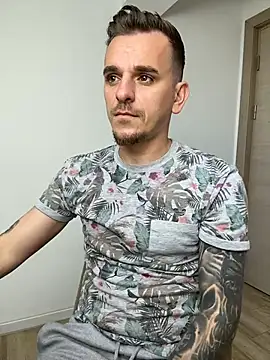 Huge_cock22cm