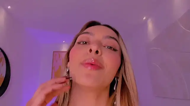 MelissaMoore_ live cam preview